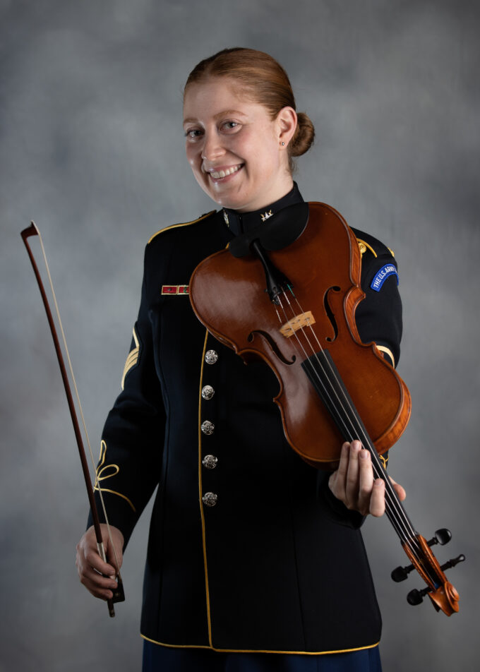 SSG Erica Schwartz, viola